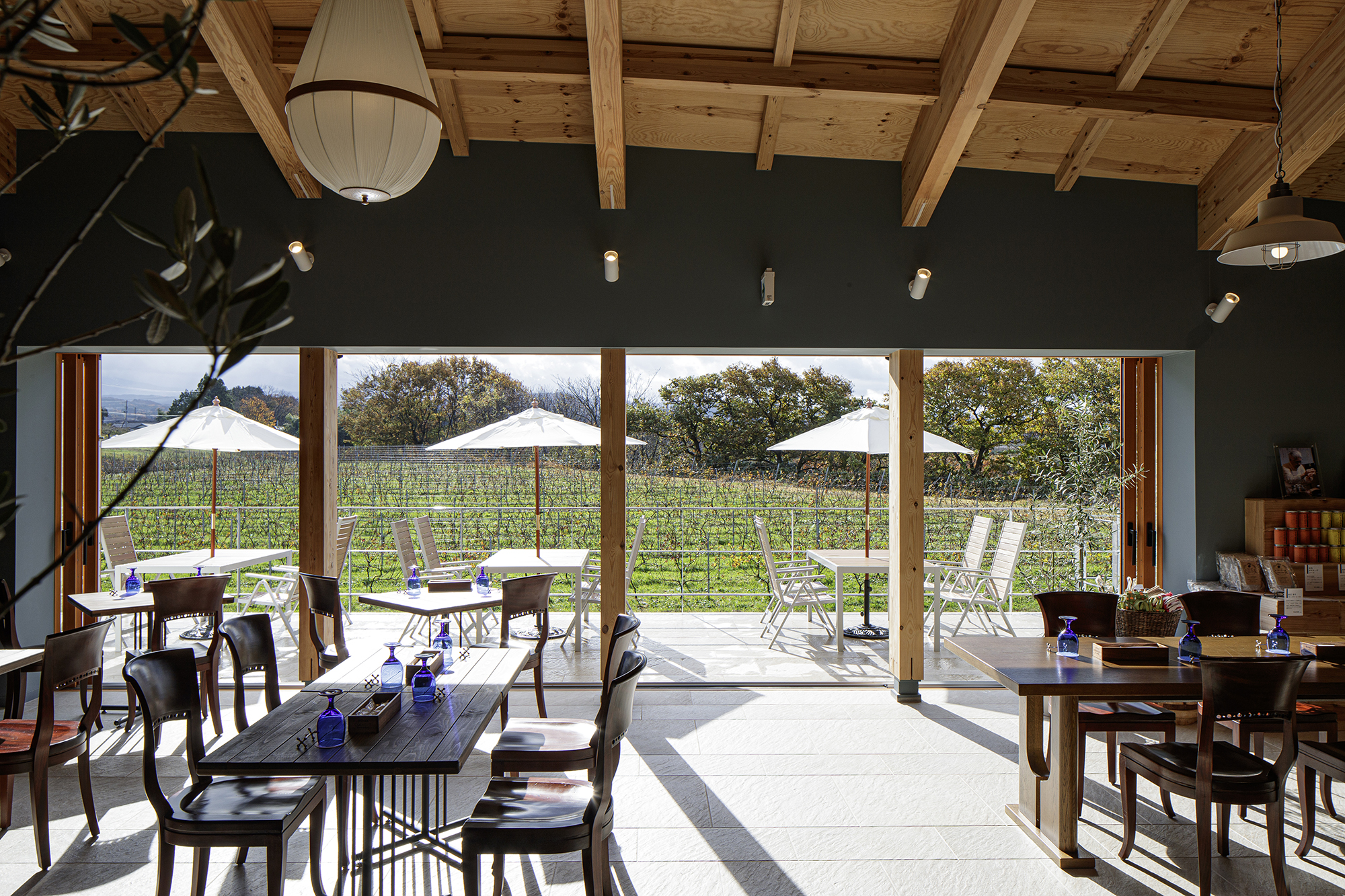 エルサンワイナリー松ケ岡