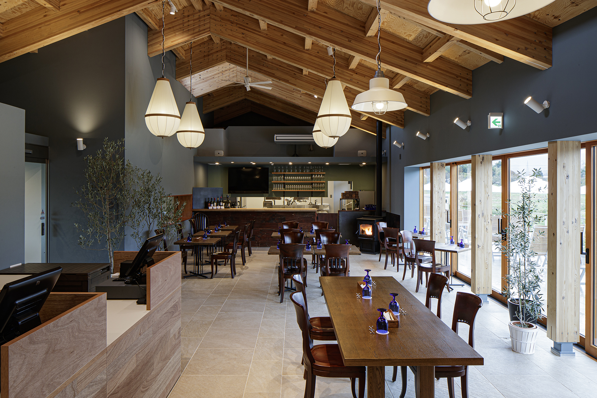 エルサンワイナリー松ケ岡