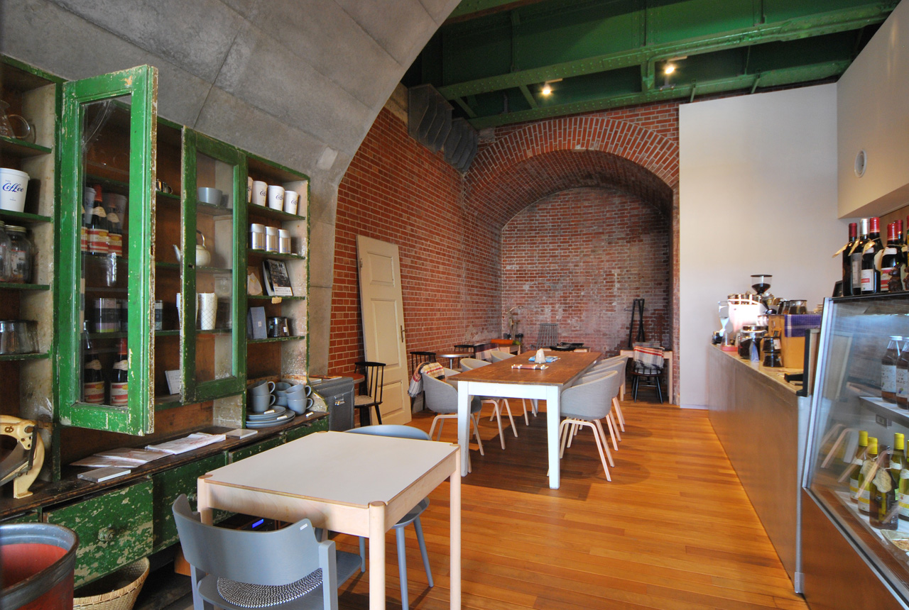 mAAch ecute 神田万世橋