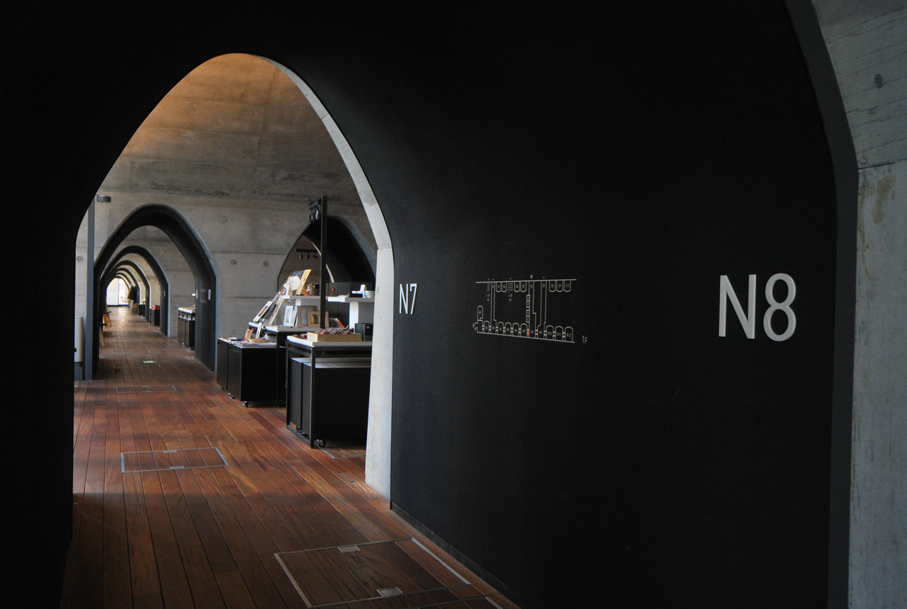 mAAch ecute 神田万世橋